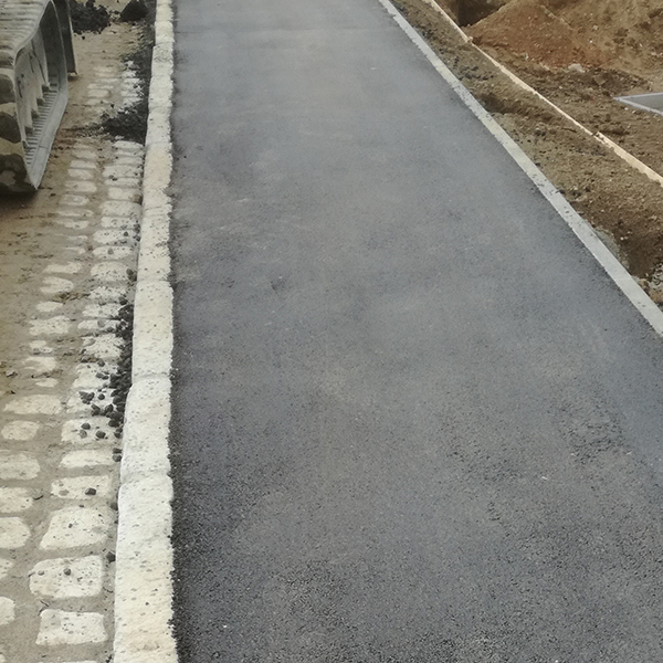 Asphaltierarbeiten Bild 2